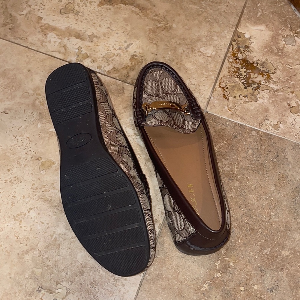 Women’s Coach “Olive” Loafers; Size: U.S. 7B, EUR 37.